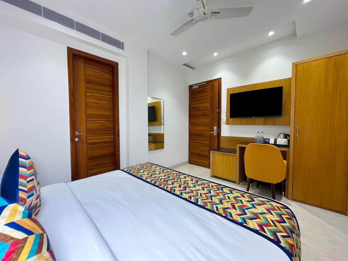 Hotel Classio Royale อัมริตสา ภายนอก รูปภาพ