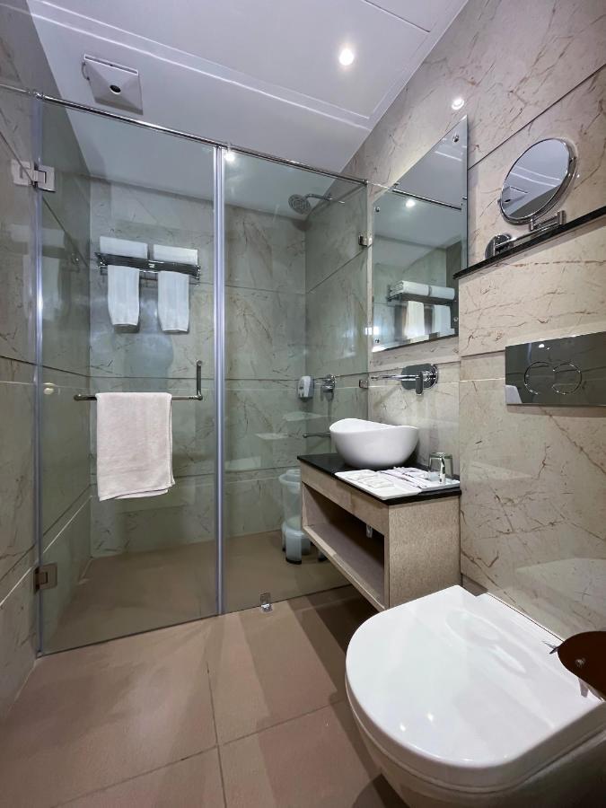 Hotel Classio Royale อัมริตสา ภายนอก รูปภาพ