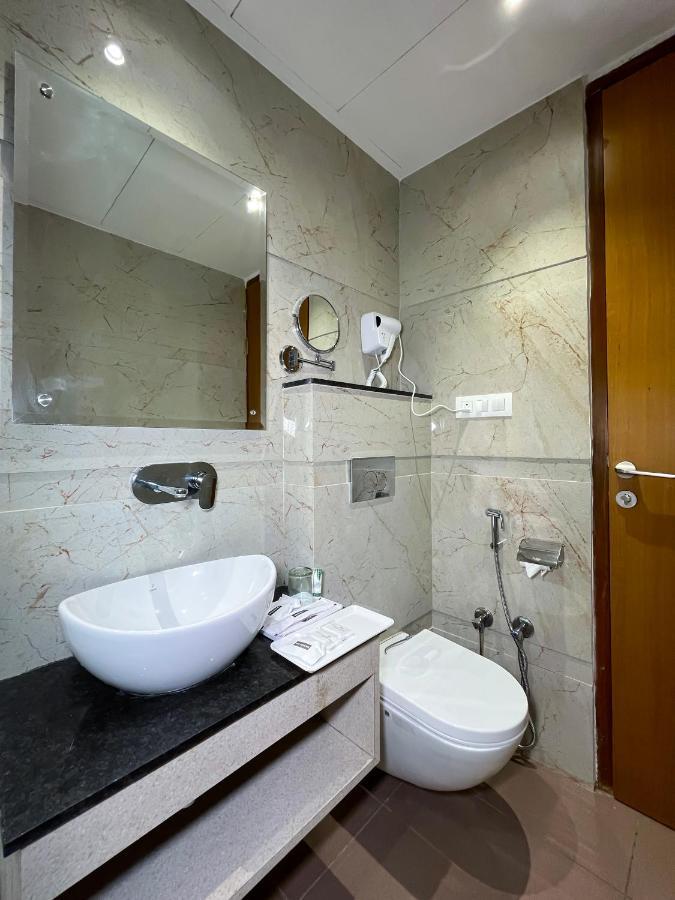 Hotel Classio Royale อัมริตสา ภายนอก รูปภาพ
