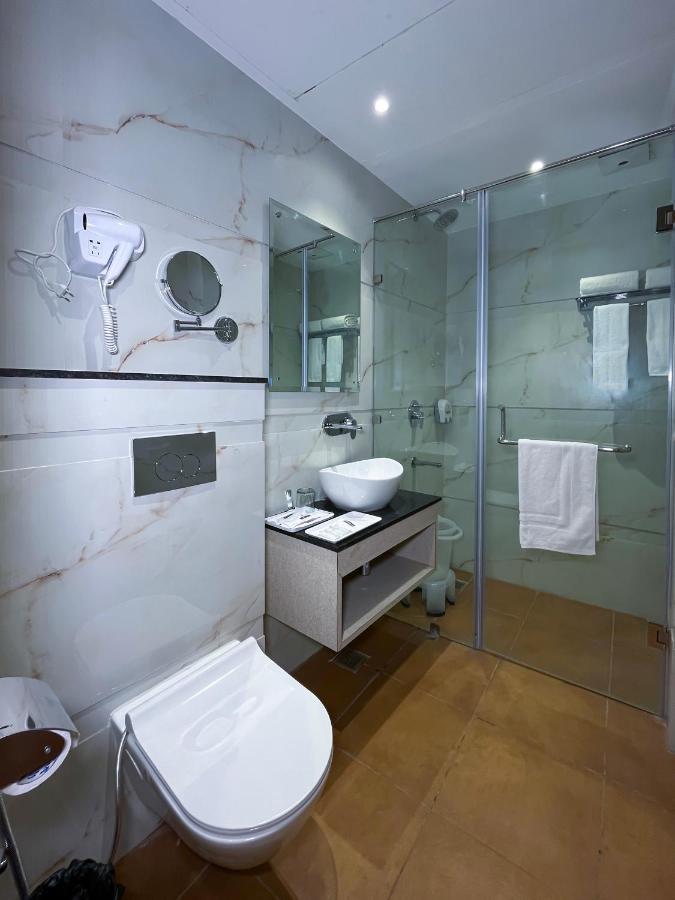 Hotel Classio Royale อัมริตสา ภายนอก รูปภาพ